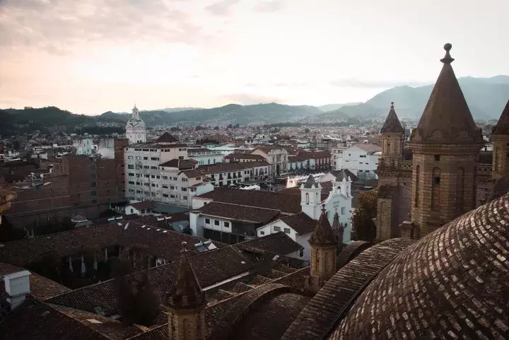 Ekvador Belgeler için Elektronik Apostil Uygulamasını Başlatmaya Hazırlanıyor