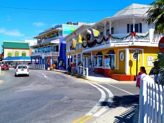 Cayman Adaları Yeni Çevrimiçi Hizmetle Apostil Sürecini Kolaylaştırıyor